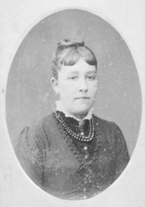 SP-0512 Zierikzee/Noordgouwe. Pieternella de Kam (Vrouwenpolder 12 februari 1874), echtgenote van Pieter Gerardus ...