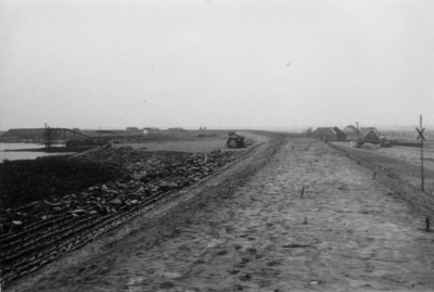SW-2244 Serooskerke. Schelphoek. Vogeleiland, november 1953.