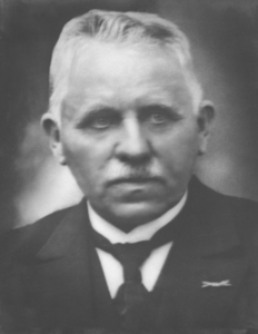 W-0318 W.G. Boot Wz. Secretaris van Burgh 1898-1937. Burgemeester van Burgh 1918-1937.