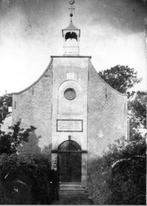 W-0524 Haamstede. Noordstraat. Kerkgebouw van de Gereformeerde Gemeente onder 't Kruis, ds. R. Koolstra. Later ...