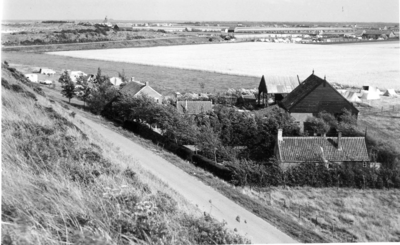 W-1288 Noordwelle / Elkerzee. Rampweg. Boerderij de Pannehoeve, precies op de vroegere grens tussen de twee dorpen. ...