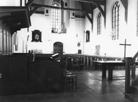 W-2115 Renesse Lange Reke Interieur van de Jacobskerk