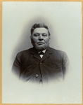 X-4307 Hendrik Romeijn (1837-1916), wethouder van Ouwerkerk 1887-1907. Getrouwd met Janna Cornelia Schoo (1835-1909). ...