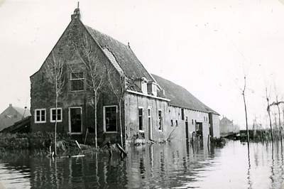 X-4440 Nieuwerkerk. Polderweegje. Hofstede Cereales, tot 1953 bewoond door de familie L.J. Boogaart-Dalebout. De ...