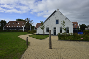 X-5011 Renesse. Rampweg. Het woonhuis bij het Vakantiehuis 'Het Zilthus'