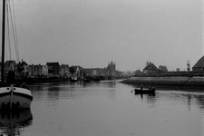 X-5179 Zierikzee. Westhavendijk. Zicht op de Nieuwe Haven