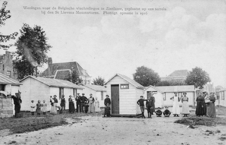 ZG-0202 Zierikzee. Balie. Opvang Belgische vluchtelingen tijdens de Eerste Wereldoorlog. Noodwoningen op een terrein ...