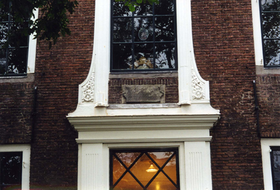 ZM-0336 Zierikzee. Poststraat 45. Detail achtergevel. Sinds 1863 Burgerweeshuis. Het gebouw dateert uit omstreeks 1730.