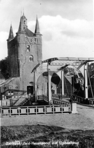 ZM-1841 Zierikzee. Zuidhavenpoort met brug.