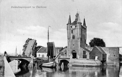 ZM-1871 Zierikzee. Zuidhavenpoort met brug.