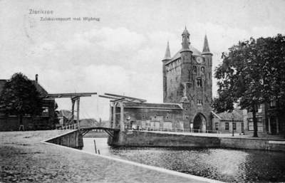 ZM-1962 Zierikzee. Zuidhavenpoort stadzijde, met ophaalbrug.