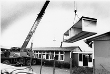 ZS-1669 Zierikzee. Van Veenlaan. Afbraak gebouwen van Rijkswaterstaat.