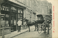 ZS-2167 Zierikzee. Melkmarkt. Winkel van N. J. Constandse.