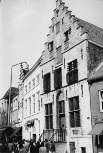 ZZE-0374 Zierikzee. Mol. 's-Gravensteen, voormalige gevangenis, thans Maritiem Museum.
