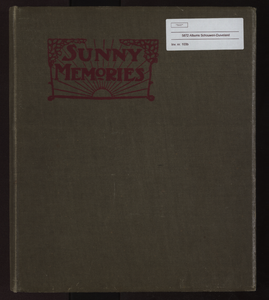 103b Album van R.W.J. Ochtman over de familie Ochtman met familiefoto's