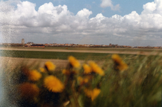 A-0120 Zierikzee. Panorama van de stad, gezien vanaf de Weldamseweg