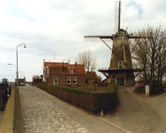 A-0206 Zierikzee. 't Luitje. Molen Den Haas . De molen dateert uit 1727. In 1966 werd de molen aan de gemeente ...