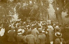 A-11592 Burgh. Pasenhil. Een muziekuitvoering/festival op 18 juli 1917