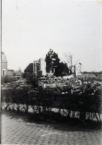 A-11612 Burgh. Hogeweg. Oorlogsschade tijdens de oorlog. Opname: 20-12-1942