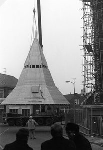 A-1687 Nieuwerkerk. Bouw kerktoren, ter vervanging van het in de Tweede Wereldoorlog verloren gegane exemplaar.