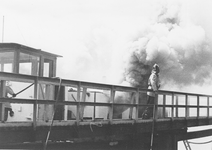 A-9651 Zierikzee. Veerhaven 'De Val', Weg naar de Val. De Vrijwillige Brandweer Zierikzee in actie tijdens de brand op ...