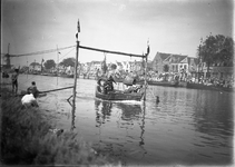 O-0212 Zierikzee. Nieuwe Haven. Oranjefeesten.