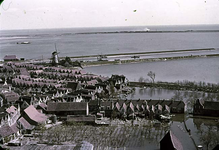 RK-1595 Zierikzee. Watersnoodramp 1953. Gezicht vanaf de Sint Lievensmonstertoren in Z.W.-richting.
