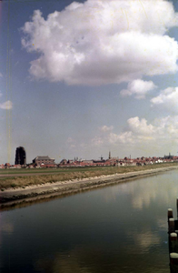 RK-1988 Zierikzee. Havenkanaal en Westhavendijk.