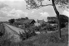 BE-0604 Zonnemaire. Boogaardweg, gezien vanaf de Blooise Dijk.