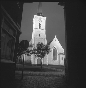 BE-1302 Dreischor. Ring. Ned.Herv. kerk, de Adriaanskerk.