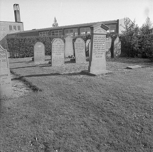 BE-1830 Zierikzee. Joodse begraafplaats, gelegen in de wijk Malta achter de voormalige Landbouwschool.