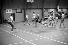 JVH-0018 Zierikzee. Sporthal Onderdak. Handbalwedstrijd tussen Delta Sport en Voort/Quintus.