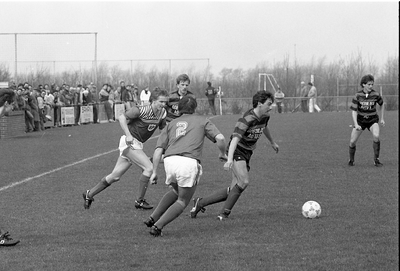 JVH-1414 Zierikzee. Sportpark Den Hogen Blok. Voetbalwedstrijd tussen het eerste elftal van vvZierikzee en het ...