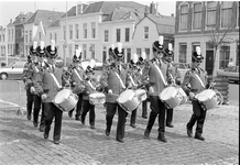 JVH-1843 Brouwershaven. Markt ofwel ´t Vorenomme. Eilandelijke Muziekdag georganiseerd door de Lions Club ...