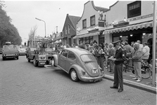 JVH-1917 Renesse. Lange Reke. Tijdens de Pinksterdagen werden in Renesse heel wat auto´s weg gesleept die verkeerd ...