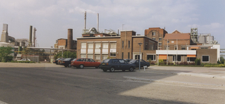 940268 De fabriek en parkeerplaats van Cerestar Benelux BV aan de Westkade te Sas van Gent