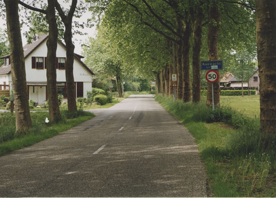 3264 De Emmabaan, hoek Boskreeklaan, te Koewacht