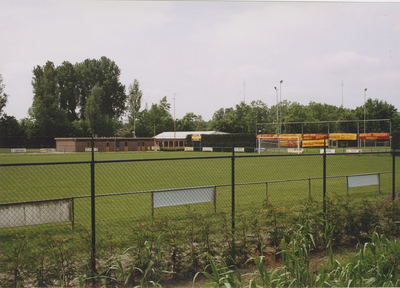 3268 Het sportveld van de voetbalvereniging Koewacht aan de Berlaersstraat te Koewacht