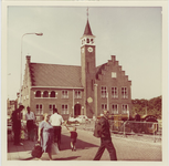 429 Het stadhuis op de Markt te Axel