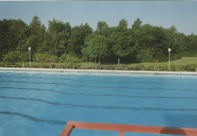 952 Zwembad 't Plaatje aan de Sportlaan te Axel