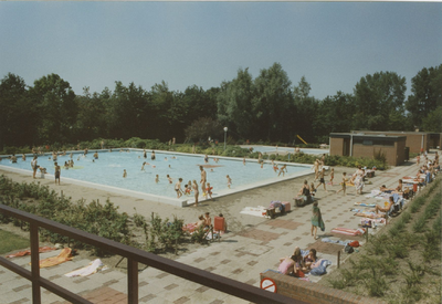 960 Zwembad 't Plaatje aan de Sportlaan te Axel