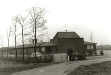 104 De Rooms-katholieke toeristenkerk Sint Bonifatius te Cadzand