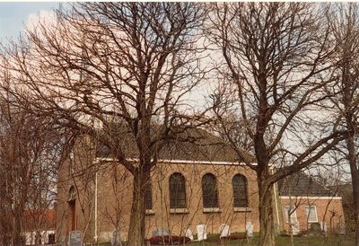321 De Nederlandse Hervormde kerk te Kleverskerke