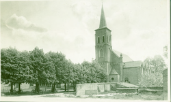 BIE-7 Biervliet, RK Kerk. De Rooms-katholieke kerk aan de Noordstraat te Biervliet