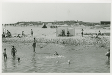 BOR-65 Strand. Borssele. Het strand bij Borssele