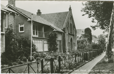 BOR-P-6 Borssele, Kerk Geref. Gem. met Pastorie. Kerkgebouw en pastorie van de Gereformeerde Gemeente aan de Oostsingel ...