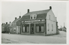 CAD-26 Cadzand, Café Pension In De Buitenlust . Café Pension In De Buitenlust aan de Zuidzandseweg te Cadzand