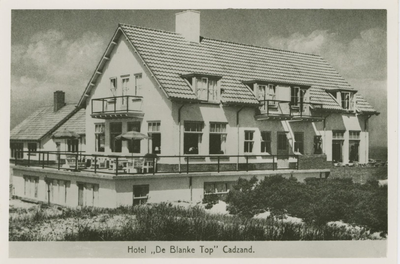 CAD-P-62 Hotel De Blanke Top Cadzand.. Hotel De Blanke Top aan de Boulevard de Wielingen te Cadzand-Bad