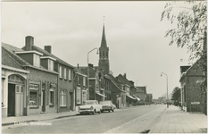 CLI-P-12 Clinge, Gravenstraat. De 's-Gravenstraat te Clinge