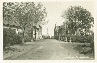 DVD-P-2 Duivendijke, Gemeentehuis. Het Gemeentehuis van Duivendijke te Looperskapelle